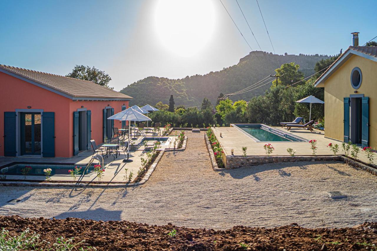 Throisma Studios With Private Pool & Parking Asos Bagian luar foto